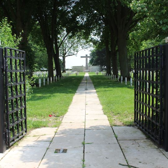 Cimetière militaire allemand de Cambrai