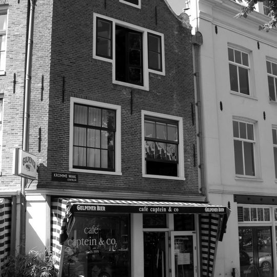 Kromme Waal 38, Amsterdam