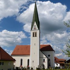 Mariä Geburt (Traubing)