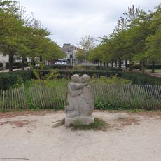 Statue