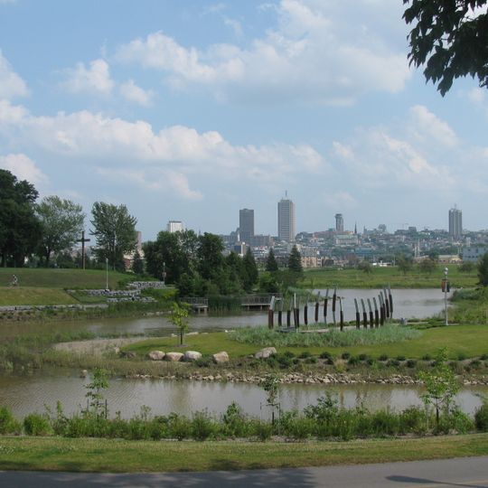 Cartier-Brébeuf National Historic Site