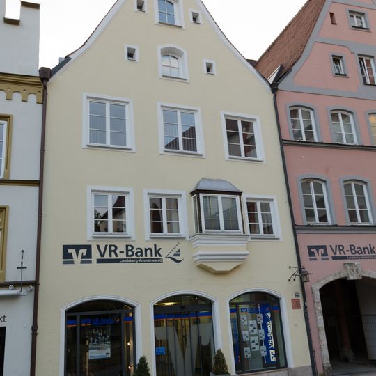 Ehemaliger Gasthof Zum Oberfeigerl, jetzt Wohn- und Geschäftshaus