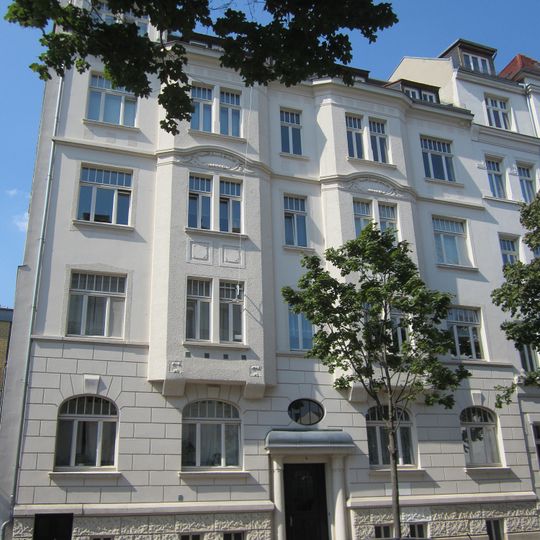 Mietshaus Comeniusstraße 19