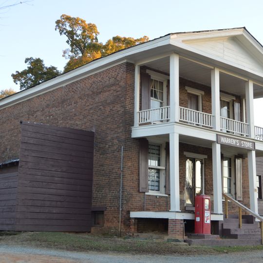 Warren House and Warren's Store