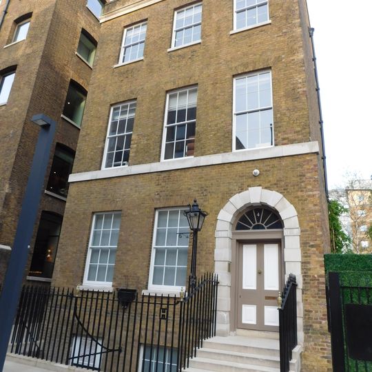 House To East Of Entrance To Port Of London Authority's Warehouses