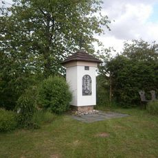 Kaplička v Horních Studénkách blízko kostela