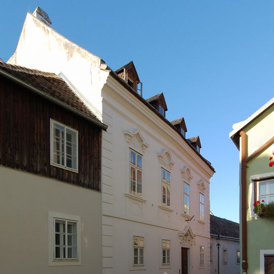 Kahlenberger Straße 4