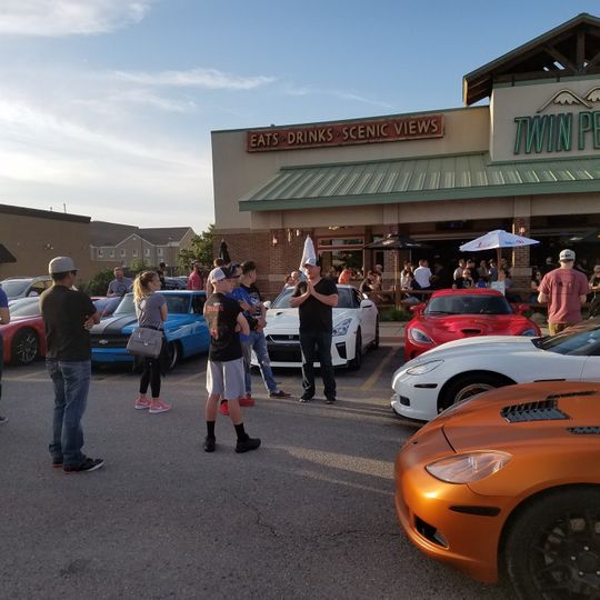Twin Peaks Restaurant