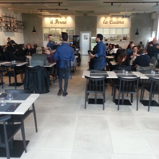 L'Officina - Pizza al Trancio con Cucina