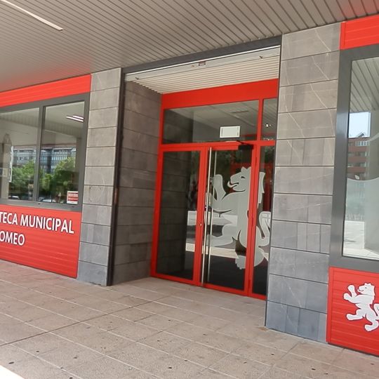 Biblioteca Pública Municipal de Zaragoza - Biblioteca Félix Romeo