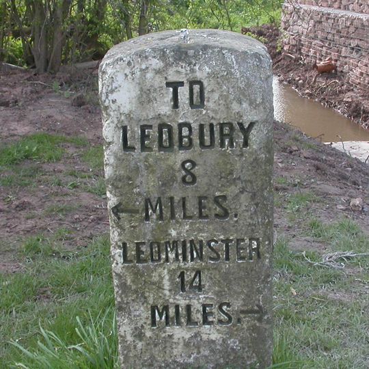 Milestone, Filling Bridge