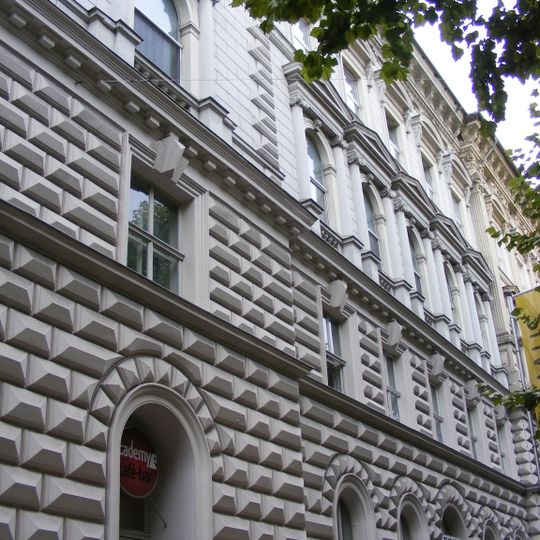 Wohn- und Geschäftshaus, Teil der sogenannten Faberhäuser