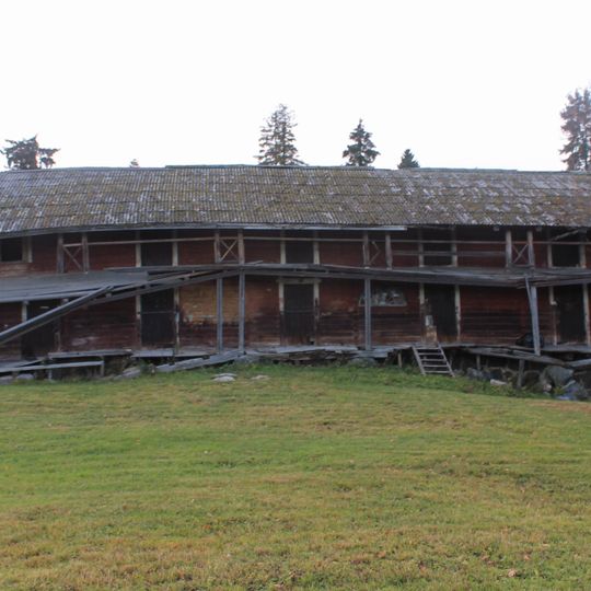 Nissinen manor‎: barn