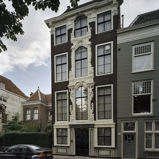 Wolwevershaven 21, Dordrecht