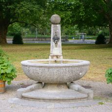 Fountain Bümpliz castle forecourt