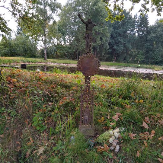 Kříž u rybníka Pod vrchem