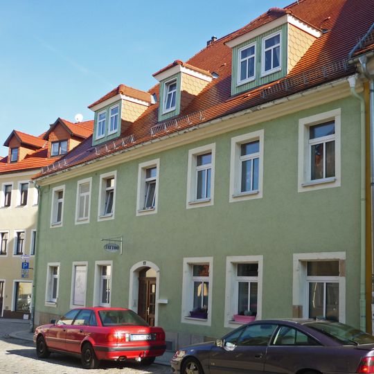 Wohnhaus in bildprägender Ecklage Große Wassergasse 17