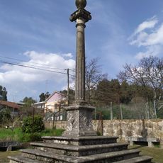 Wayside cross in Vilaça