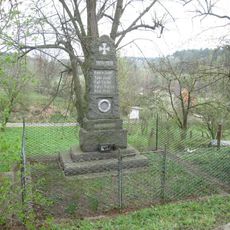 Pomník padlým v Trojanech