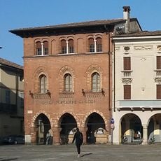 Piazza della Vittoria 39