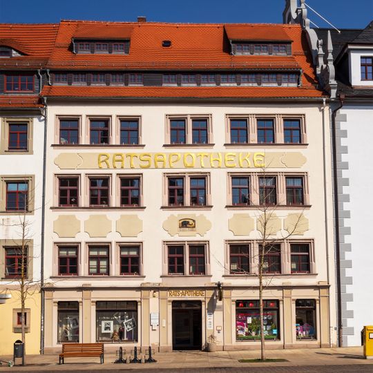 Wohnhaus mit Apotheke Obermarkt 23