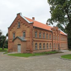 Vecumnieku pamatskola