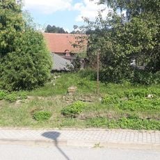 Kříž v zahradě v Hořepníku