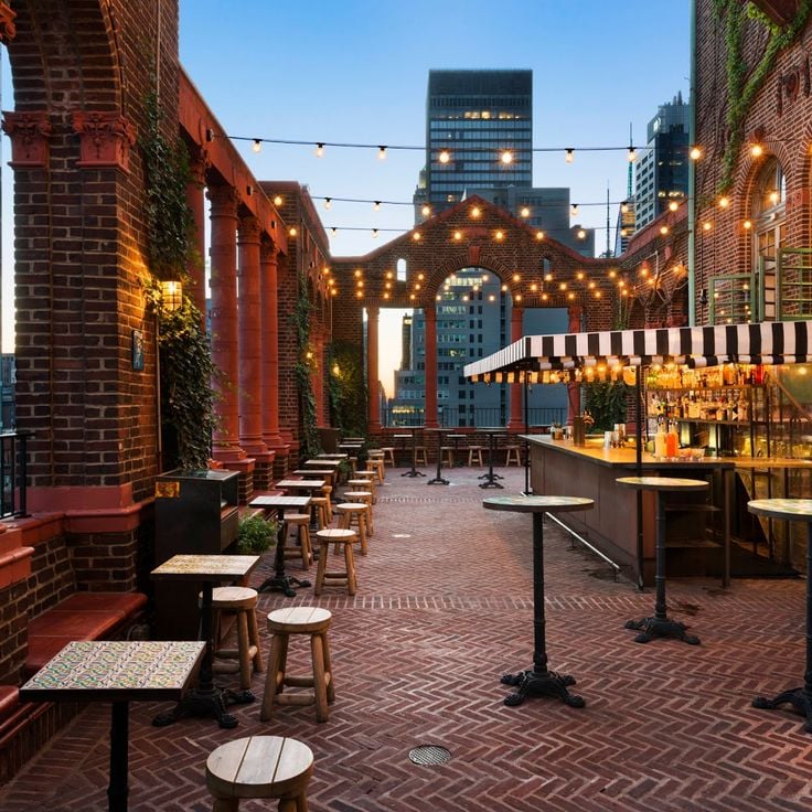 Lounge in Pod 39 Hotel