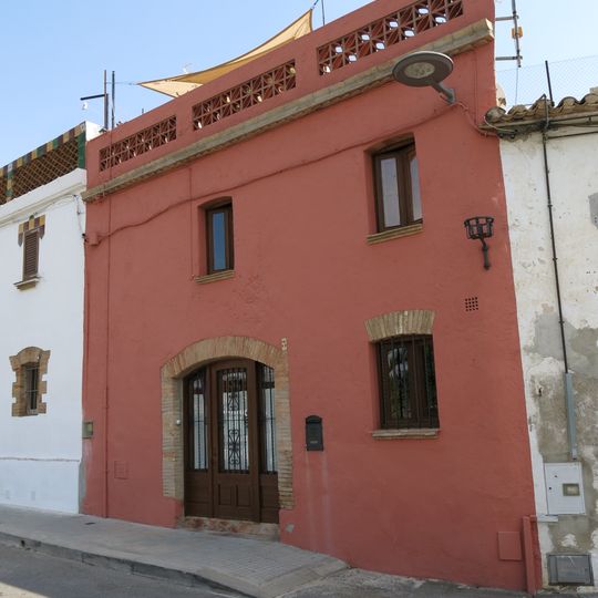 House in Carrer Principal, 3