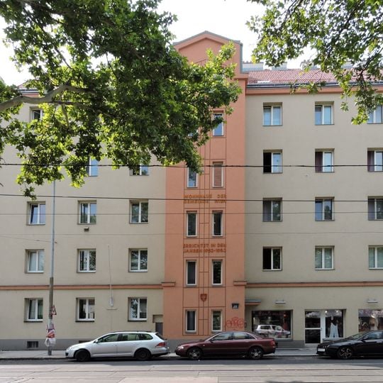 Wohnhausanlage Donaufelder Straße 20