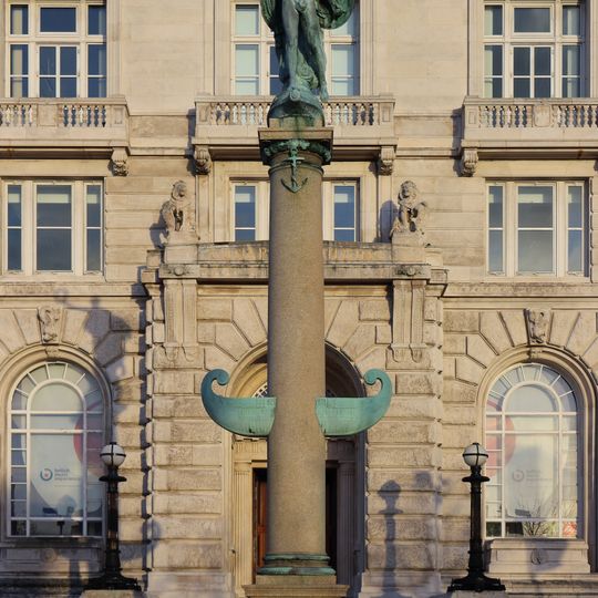 War Memorial in Front of Cunard Building