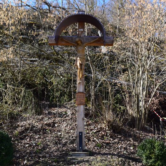 Wayside cross