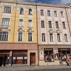 U Jaktařské brány 12