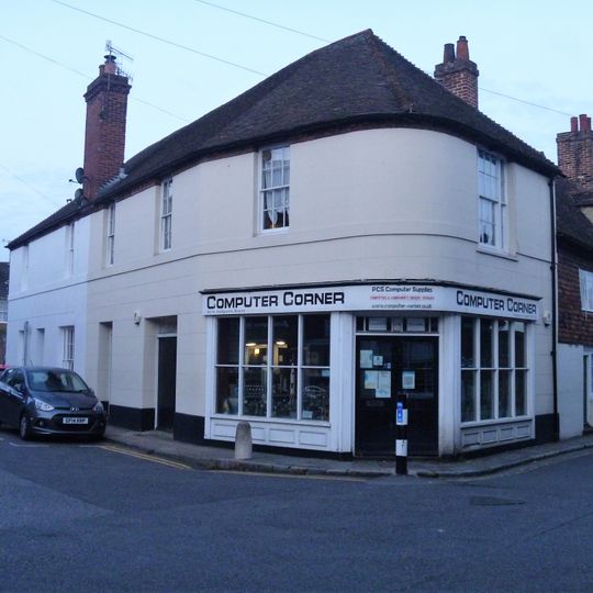 42, St Radigund Street