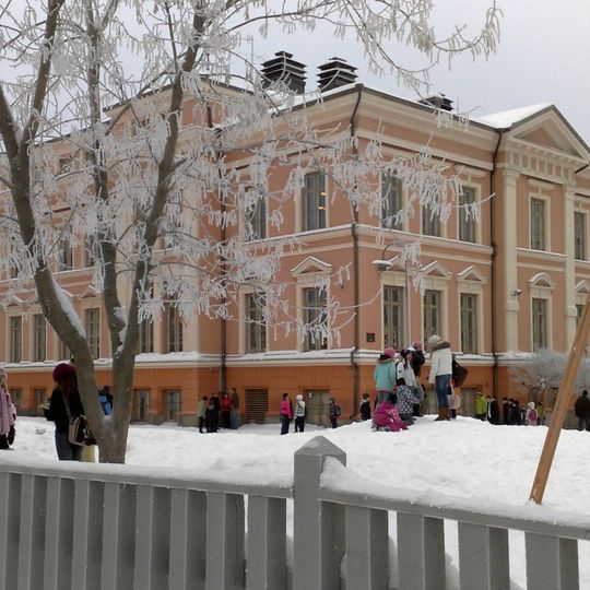 Johanneksen koulutalo