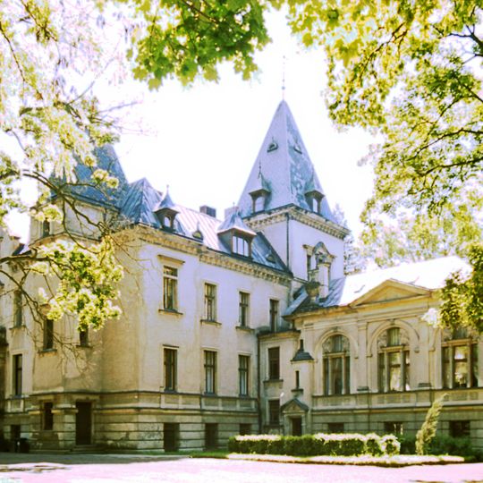 Pflug Palace in Brody