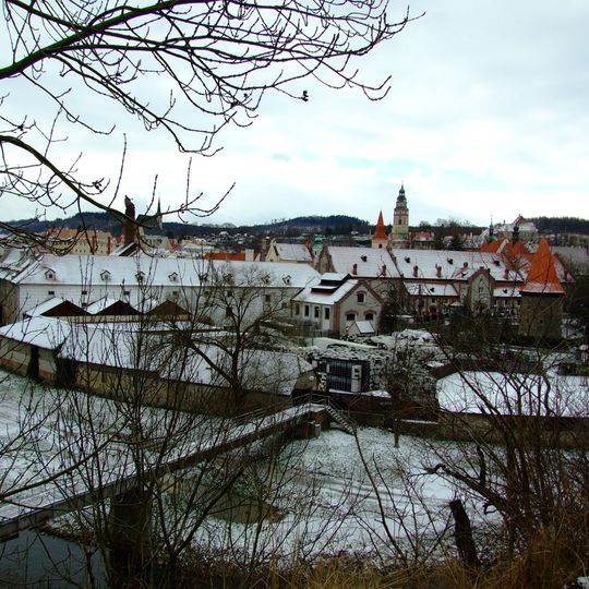 Lávka přes Vltavu u pivovaru v Českém Krumlově