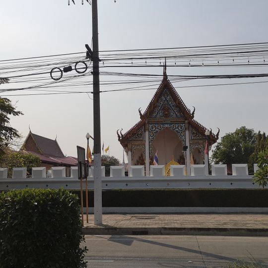 Wat Klang Bang Sue