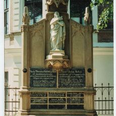 Gravestone of the Holfeld family