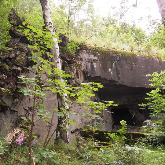 T-S 52b Na skále casemate