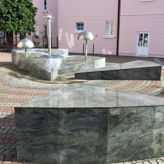 Fontána u areálu Vodního hradu v České Lípě