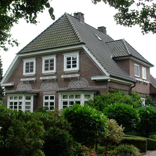 Wohnhaus Lindenweg 12