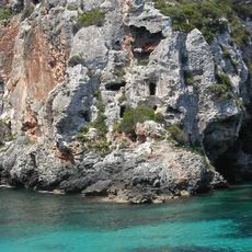 Cueva de la Sala, de la Iglesia o de los Jurados