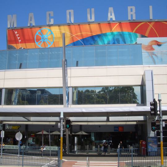 Macquarie Centre
