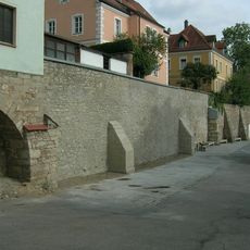 Teile der Zwingeranlage