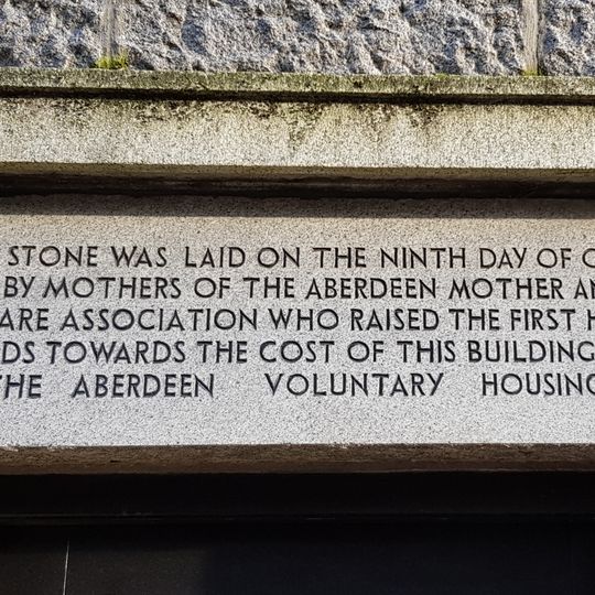 Commemorative plaque to the Aberdeen Mother and Child Welfare Association