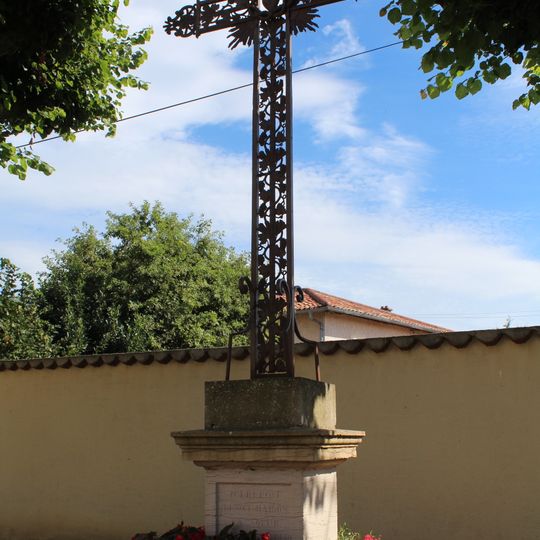 Croix de l'église Saint-André