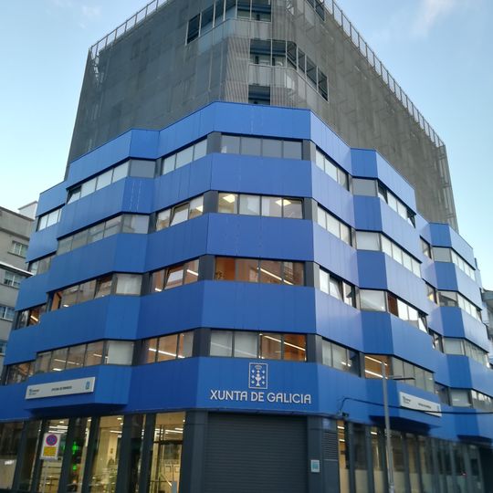 Bâtiment de la Xunta de Galice au 47, rue Benito Corbal