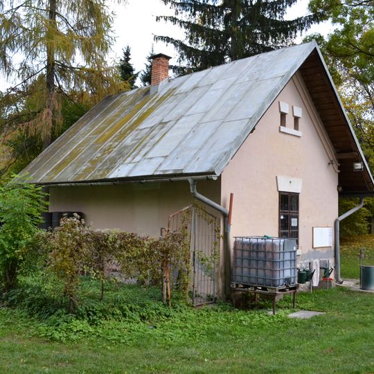 Cintorín ev. a. v. , dom strážnika