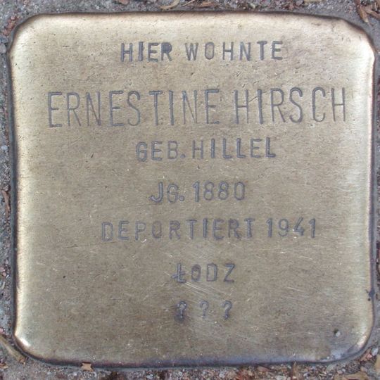 Stolperstein dedicated to Ernestine Hirsch